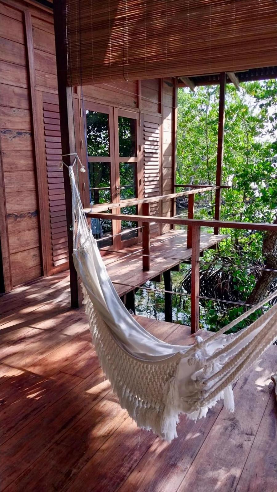 Villa Luzo & Tours Saonek Exterior foto