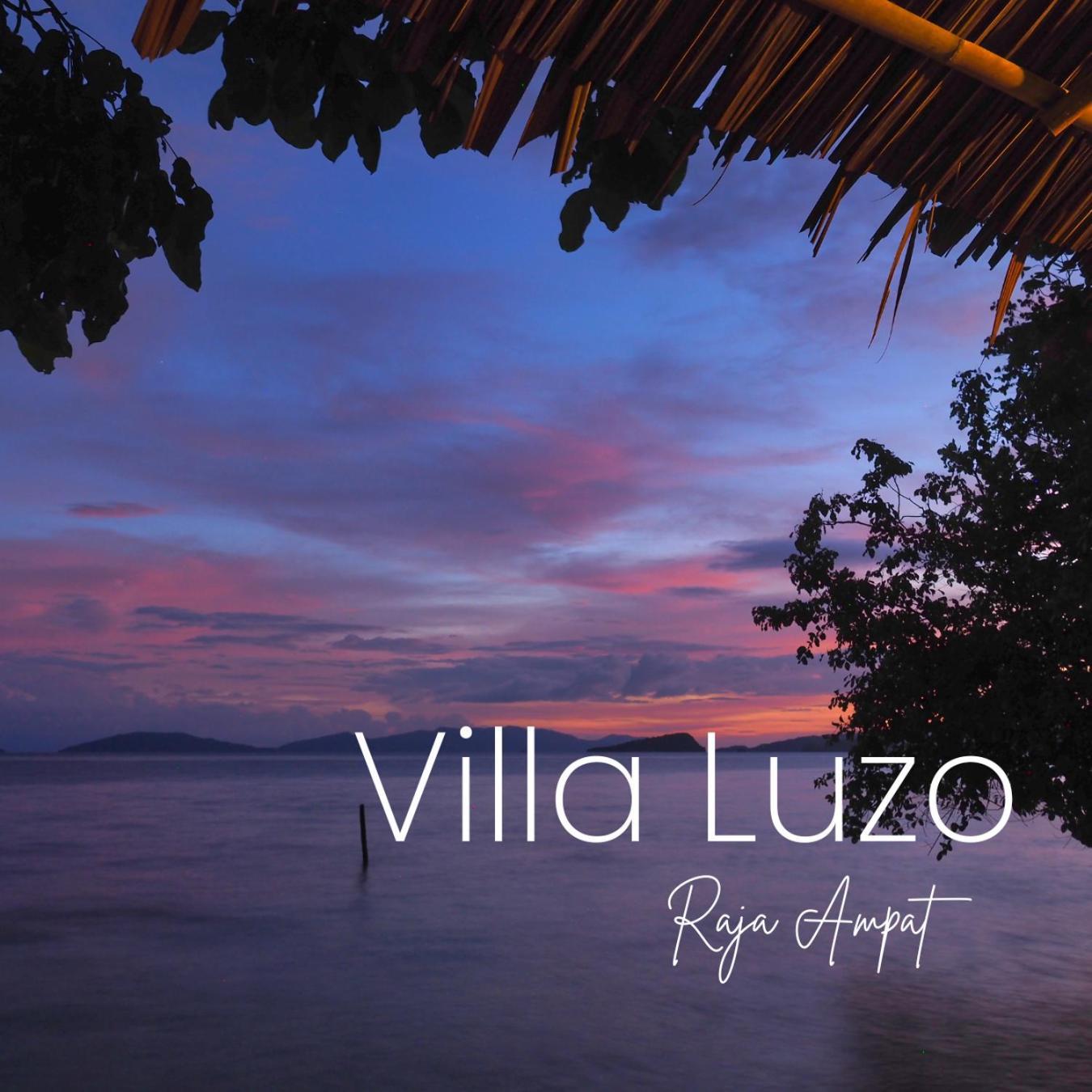 Villa Luzo & Tours Saonek Exterior foto